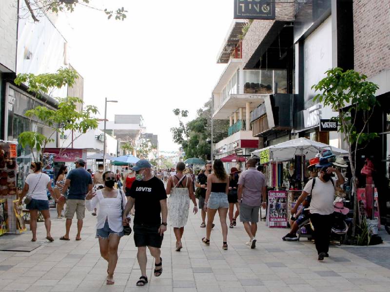 Se evitó tercera ola de contagios en Quintana Roo Carlos Joaquín