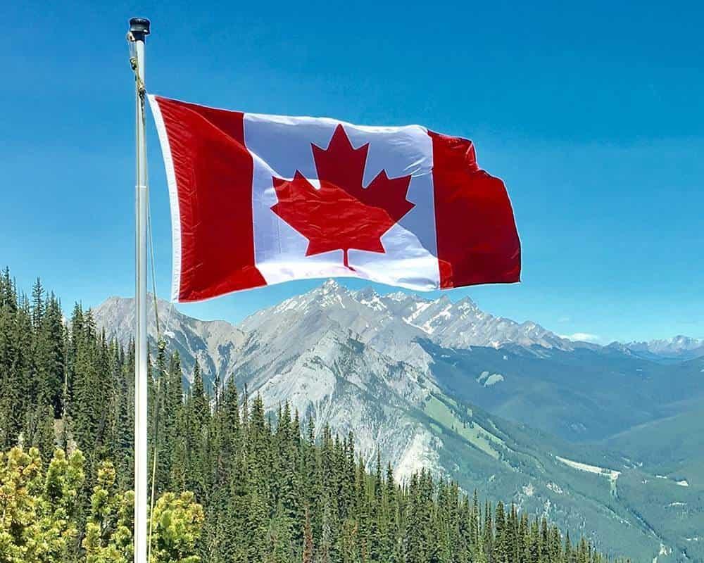 Canadá dará residencia permanente a 90 mil estudiantes y trabajadores