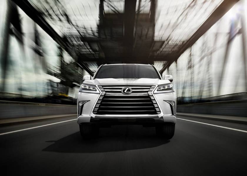 Toyota anuncia la apertura de cinco distribuidores en México