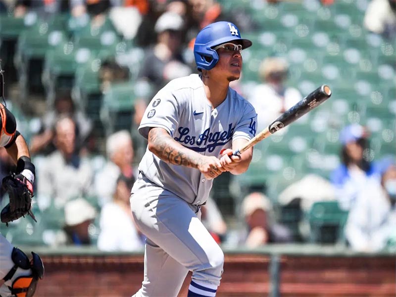 Julio Urías sigue con paso arrollador en Grandes Ligas