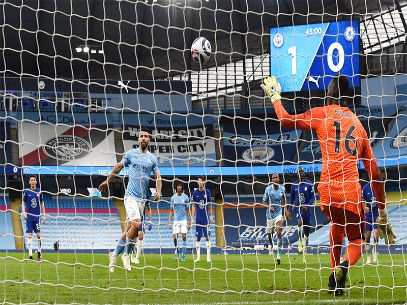 Kun Ag├╝ero se disculpa tras fallar penal ante el Chelsea