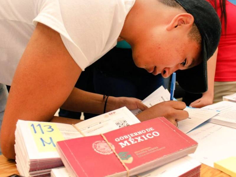 Bajo interés por becas para ninis en Quintana Roo