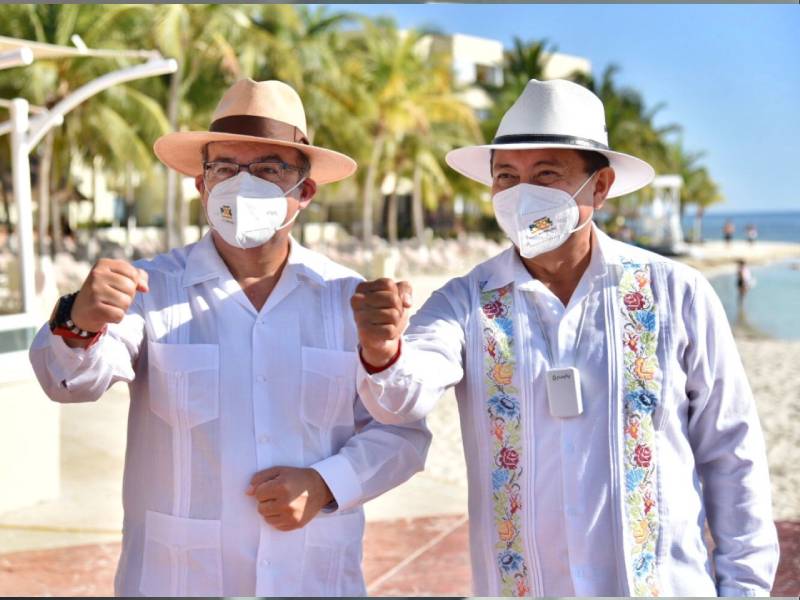 ¿Dictadura o democracia?: Felipe Calderón