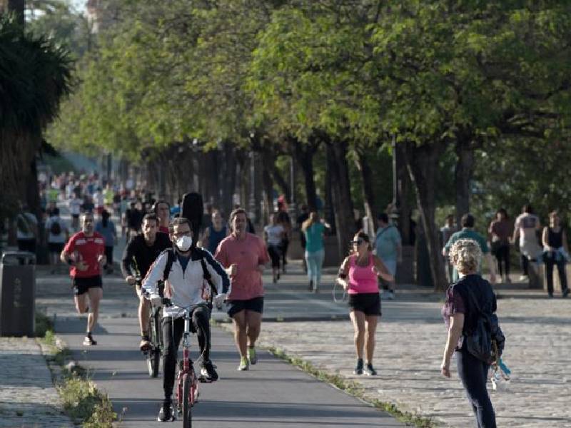 Europa avanza en el desconfinamiento; hay menos casos de Covid-19