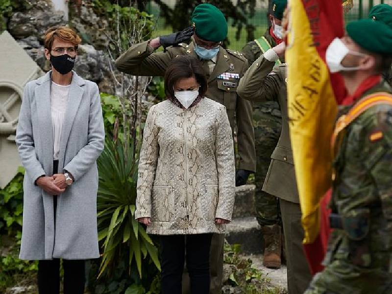 Fallece militar de 35 años en España tras aplicarse la vacuna de AstraZeneca