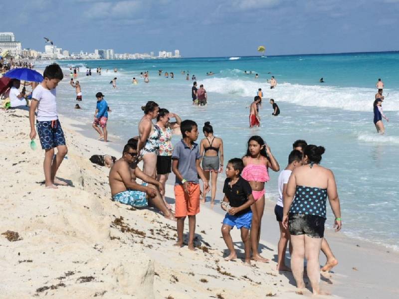 Hoy reinicia el semáforo naranja en Quintana Roo
