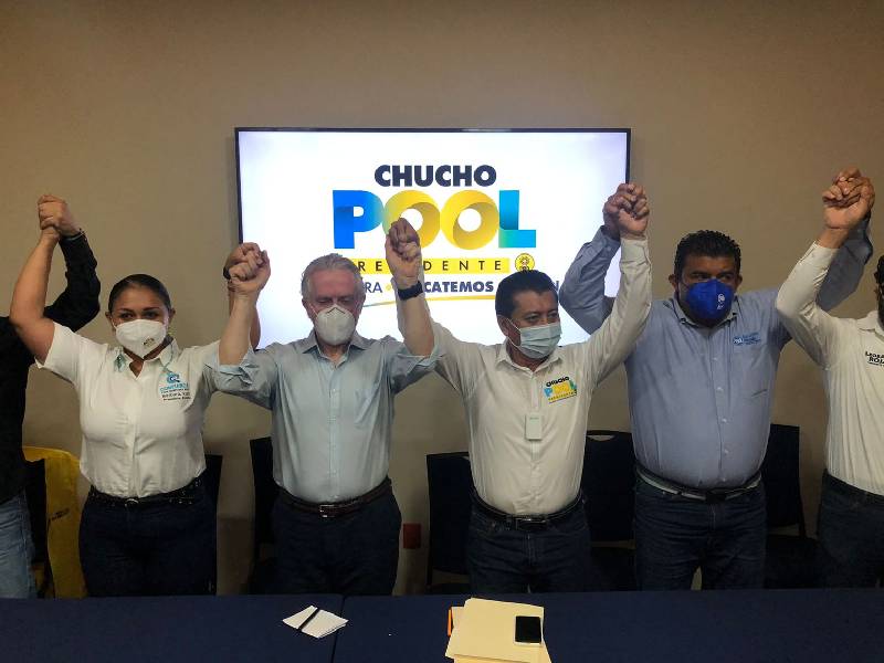 Llama Creel a votar por Jesús 'Chucho' Pool