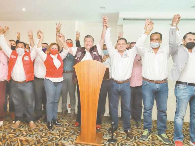 PRI rompe alianza con PAN y PRD en Baja CalifornIa; abandona a Lupita Jones