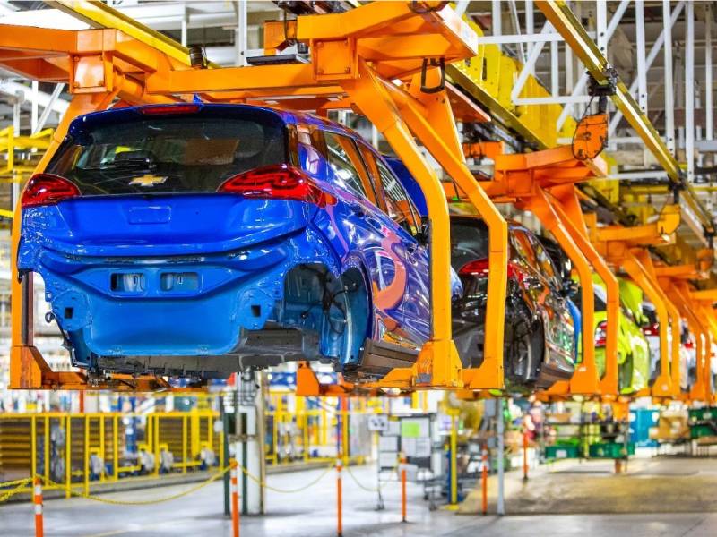 Invierte GM mil millones de dólares en Coahuila para autos eléctricos
