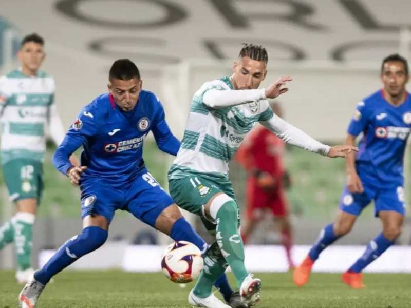 Santos y Cruz Azul se enfrentan en la final del Guard1anes 2021 después de 13 años