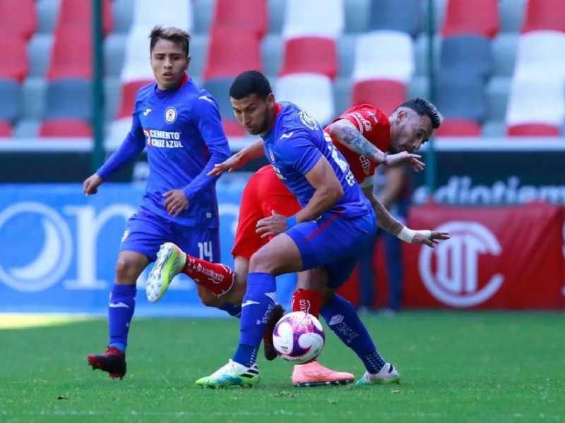 Cruz Azul comienza su camino en busca de la novena ante Toluca