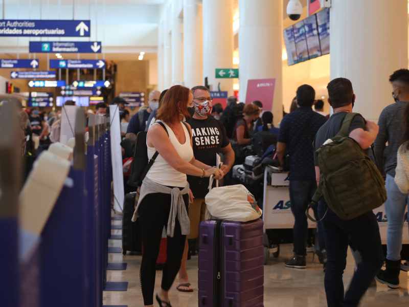 Inegi revela que PIB turístico se desplomó el año pasado; cayó -28.4%