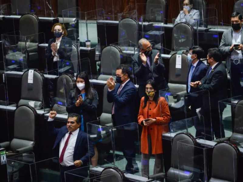 Sólo aprobarán extraordinarios en sesiones presenciales