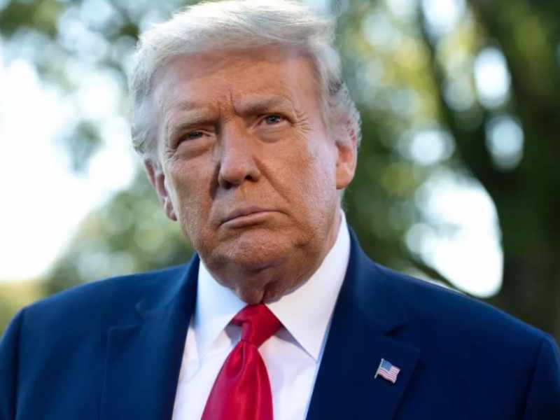 Facebook sigue vetando a Trump mientras él insiste en que le hicieron fraude