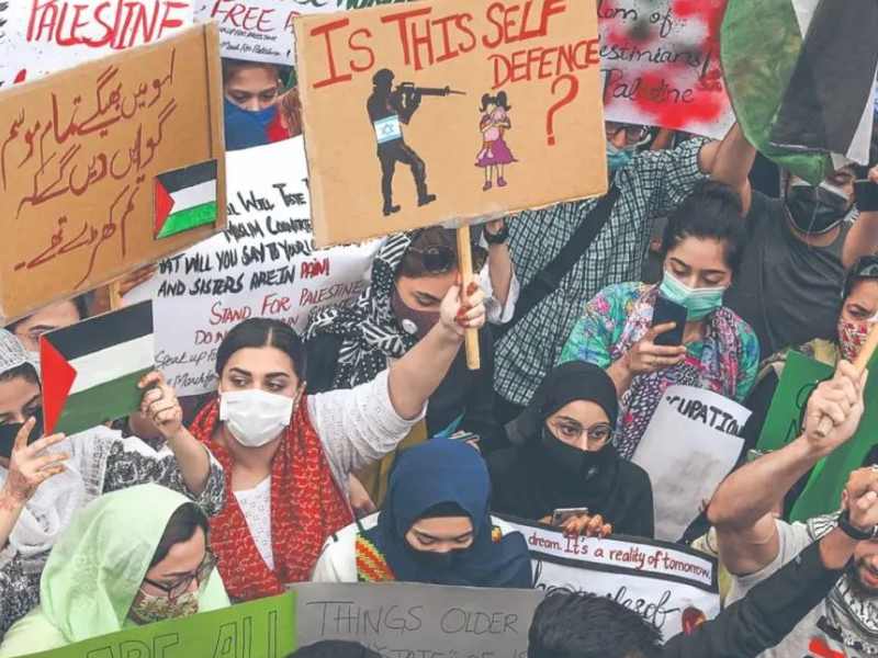 Mientras Estados Unidos pide parar bombardeos, Israel advierte que podría llegar al final