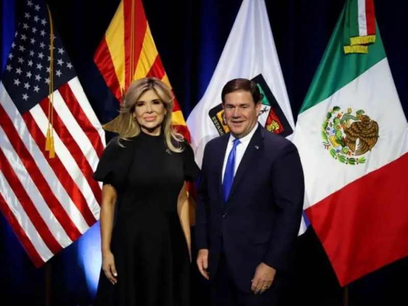 Claudia Pavlovich se reúne con gobernador de Arizona para valorar trabajo de comisión