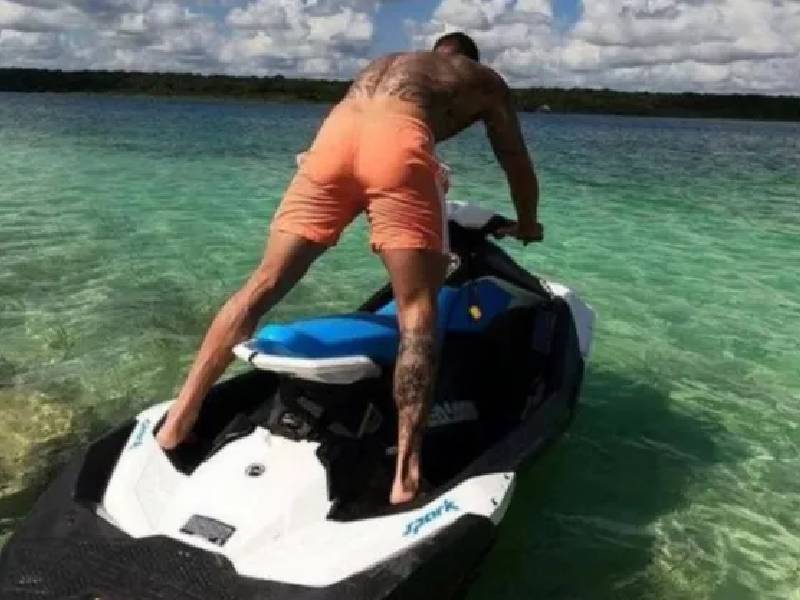 Recolectan firmas para prohibir el uso de motos acuáticas en Bacalar