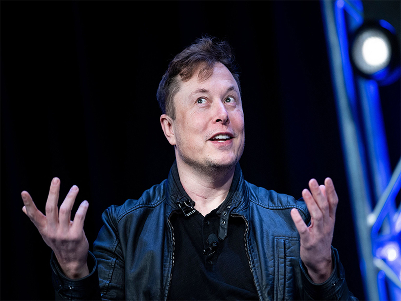 Elon Musk ya puede vender internet en México