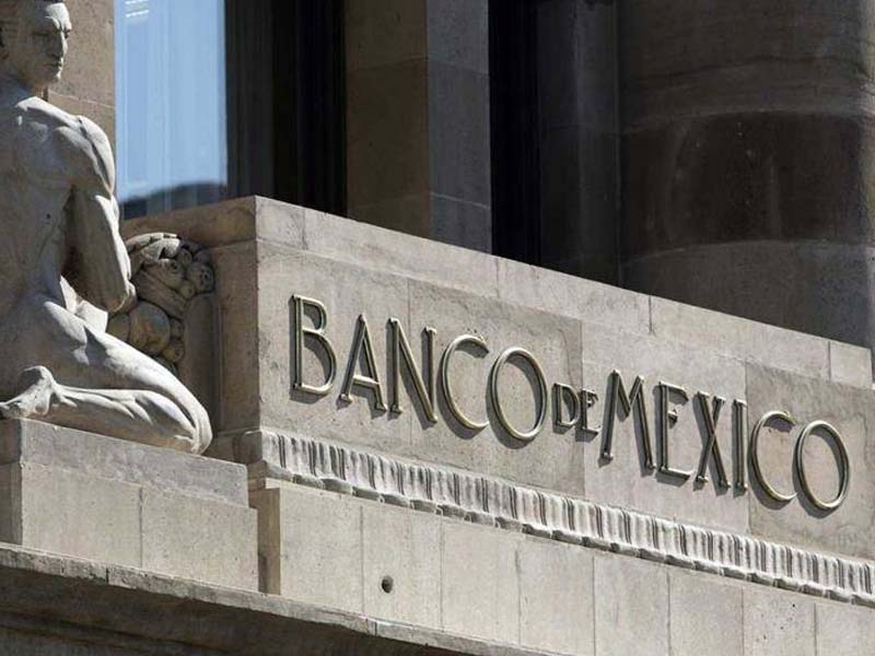 Banxico ve frenos para el crecimiento
