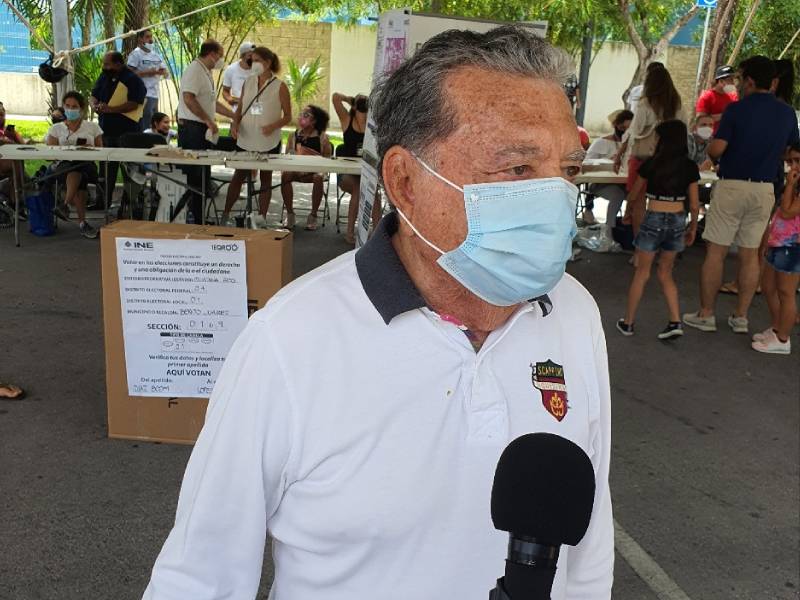 Cancún surgió fuerte y lo ha demostrado a lo largo de su historia, dice el ex alcalde Rafael Lara