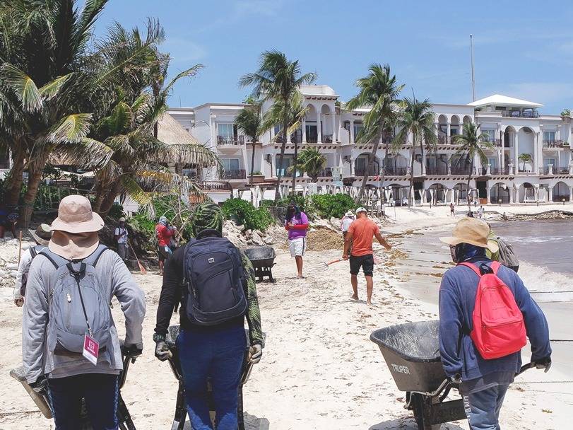 Conformarán comité empresarial para resolver el problema del sargazo