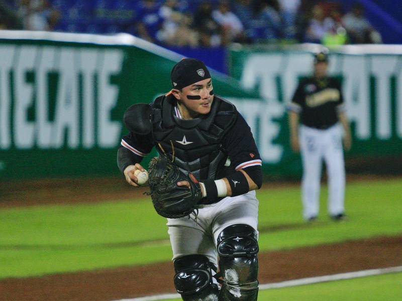 Convocan al cátcher de Tigres, Alexis Wilson a selección mexicana de béisbol