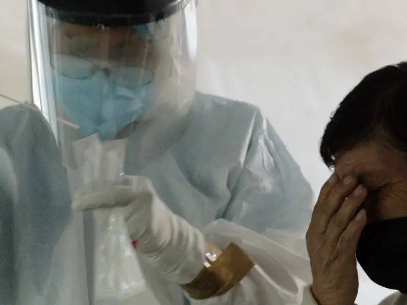 INE pide a contagiados de Covid no acudir a votar