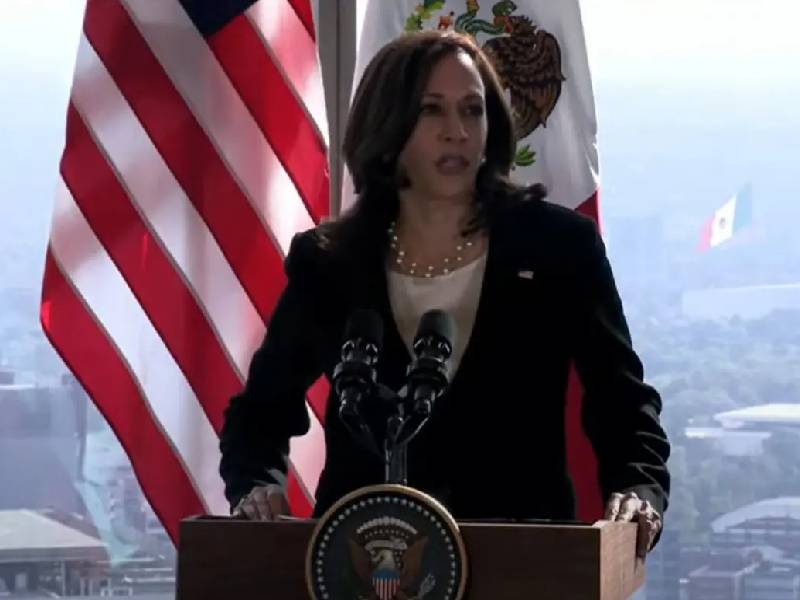 Kamala Harris es criticada en su regreso a Washington