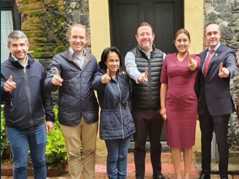 Sin morenistas, alcaldes electos forman frente unido