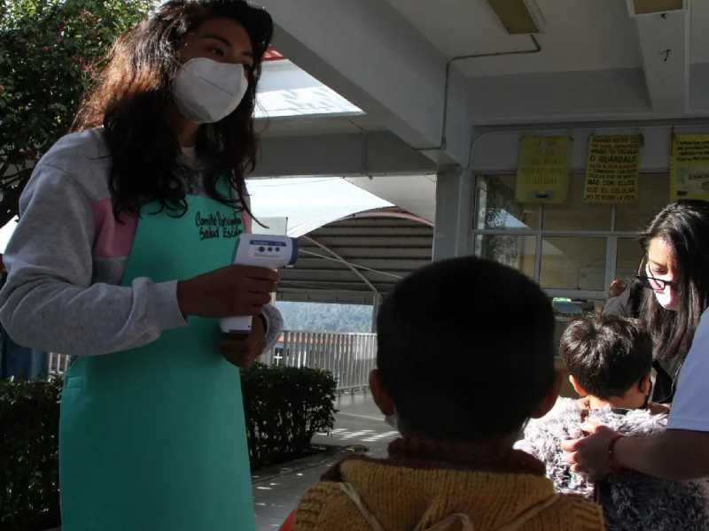 Reportan primer caso de Covid-19 en regreso a clases presenciales