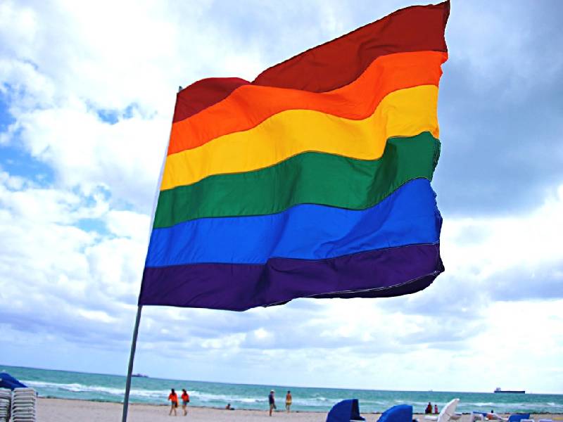 Organizaciones de la comunidad LGBTTI+ exigen justicia; llaman a protesta
