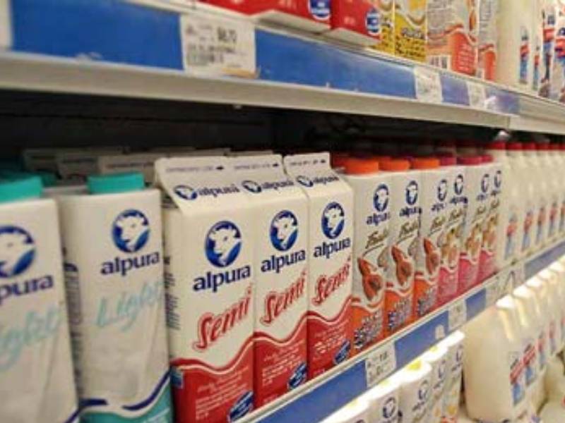 ¡Nos engañaron! Estas son las marcas de leche que mienten en su etiqueta Profeco