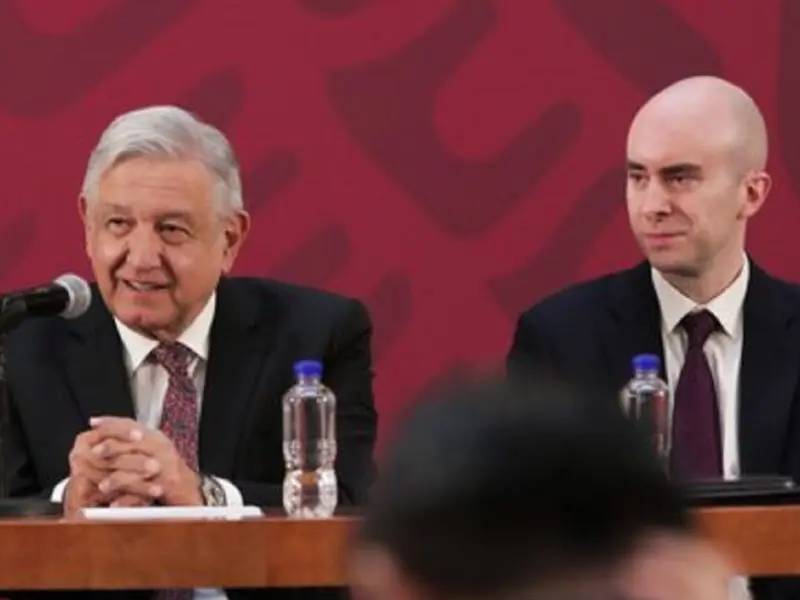 ¿Quién es Carlos Torres, el nuevo coordinadores de los 'Superdelegados'