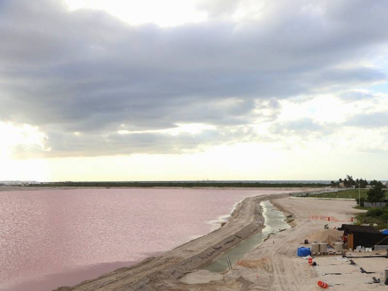 Construyen parador turístico en Las Coloradas