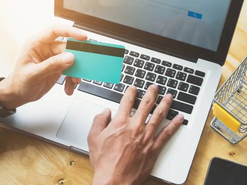 Europa decide poner un freno al impuesto digital