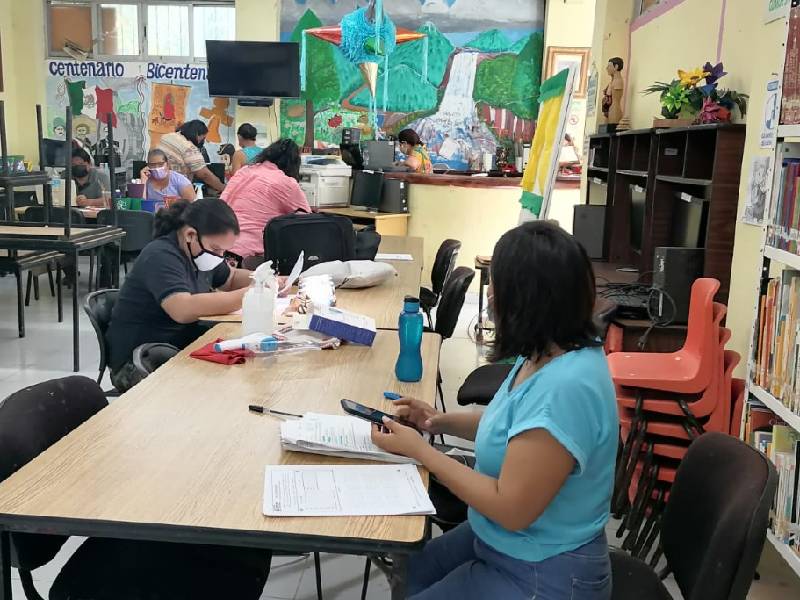 Incentivan a jóvenes y adultos de Puerto Morelos a proseguir Educación Básica