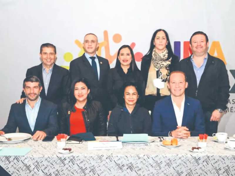 A un mes de los comicios, alcaldes apuestan a división