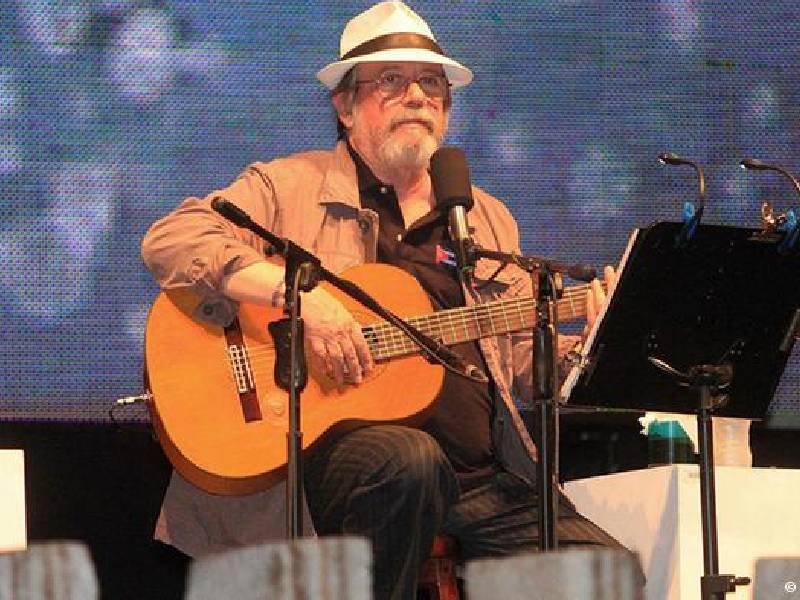 Silvio Rodríguez exige libertad para cubanos