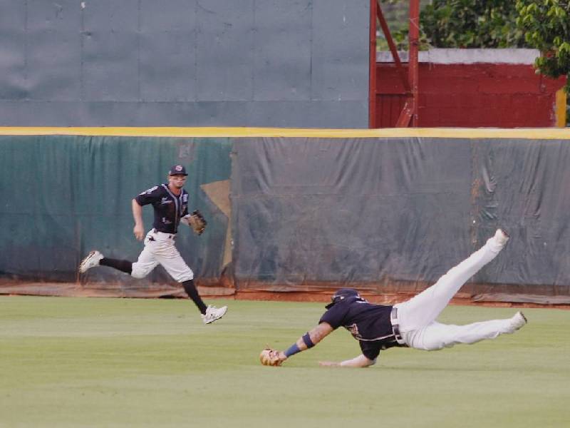 Tigres termina temporada en casa con triunfo de 7 a 4 sobre Olmecas