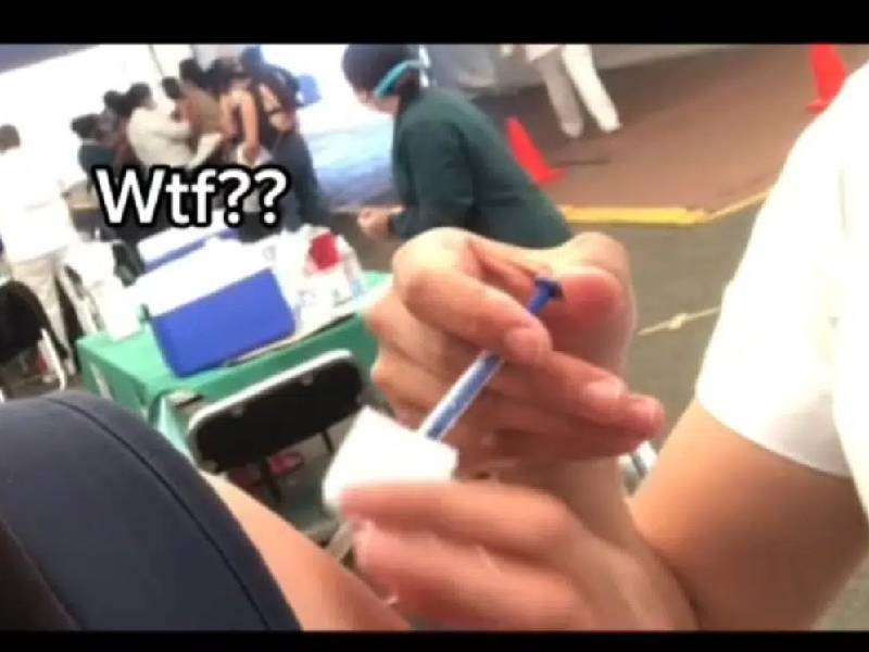 Video. Le "explota" vacuna anticovid al actor Fernando Soberanes