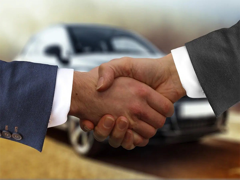 Venta de automóviles todavía no recupera sus niveles prepandemia