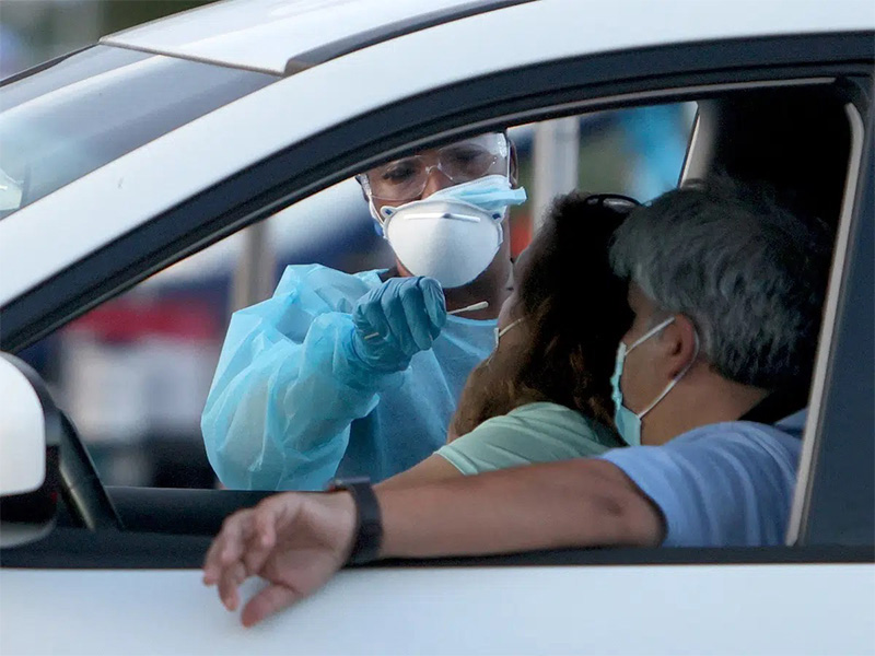 Covid ya dejó 4.5 millones de muertes; virus afecta a Europa