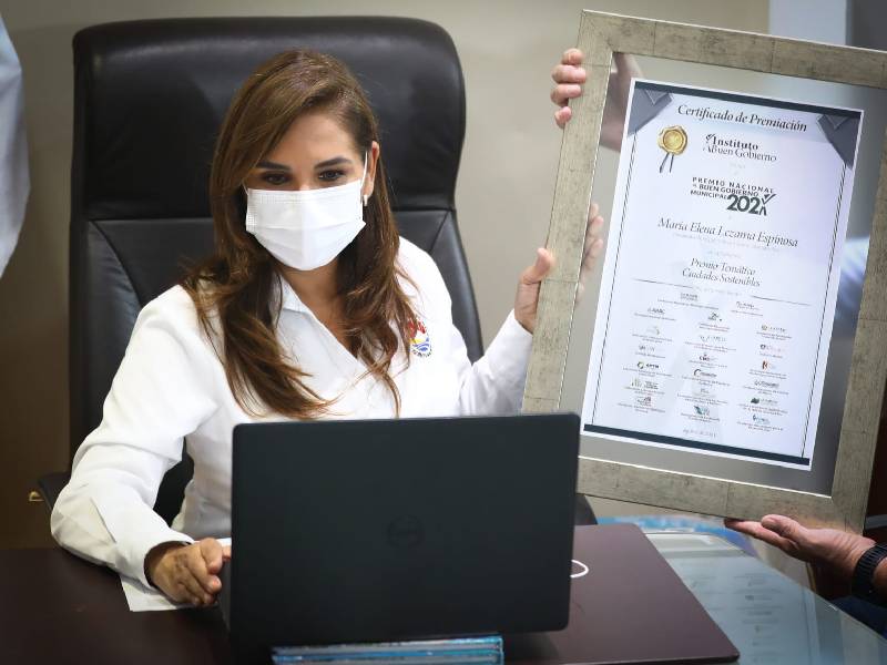 Recibe gobierno de BJ premio nacional al buen gobierno