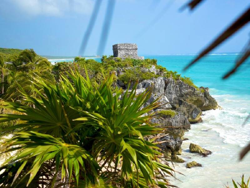 ÔÇ£Milenario balcón al marÔÇØ es protagonista en Tulum