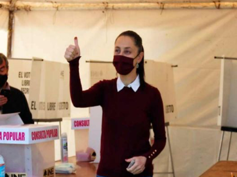 Sheinbaum participa en la consulta popular ciudadana