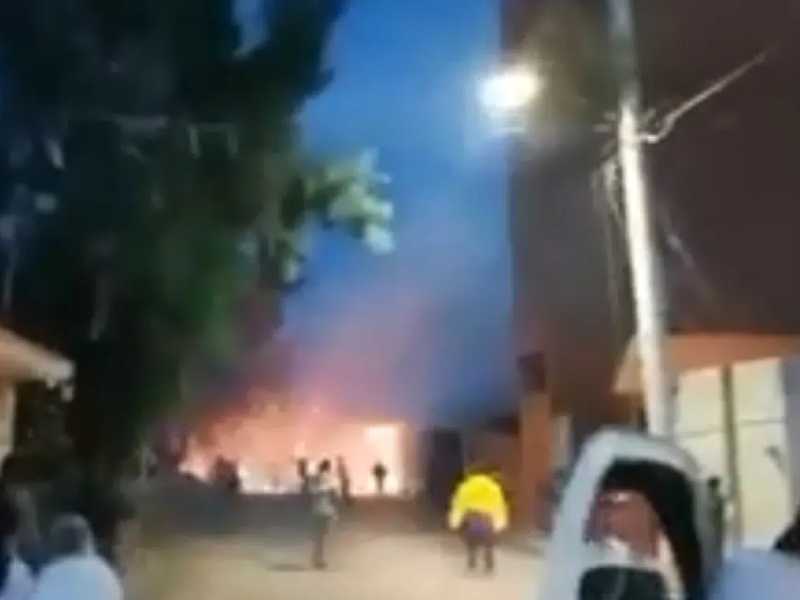 Video: Tres heridos en explosión de fuegos artificiales en Zumpango