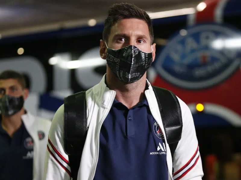 Messi empieza en el banquillo en la visita del PSG a Reims