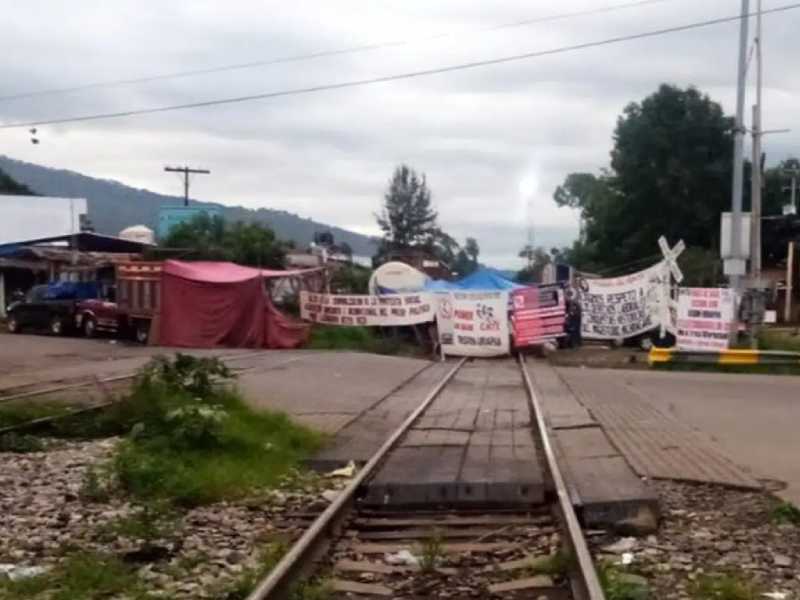 Industriales de la Concamin urgen terminar con bloqueos