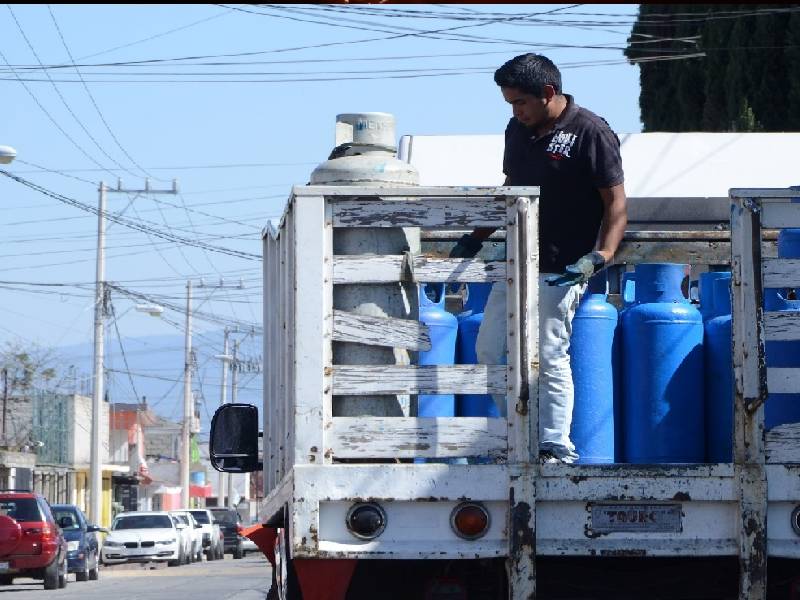 Tarifas del gas LP presionan la inflación; se dispara a 5.8% en julio