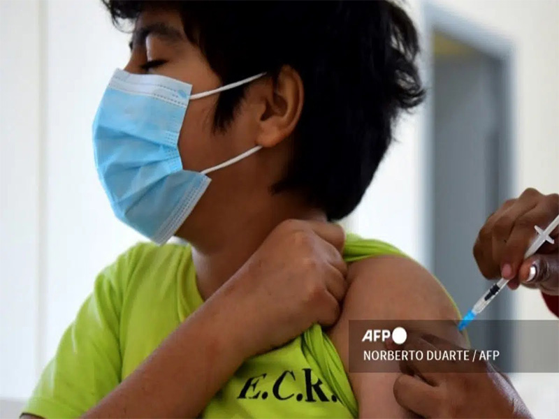 Niño pide como deseo de cumpleaños ser vacunado contra el Covid